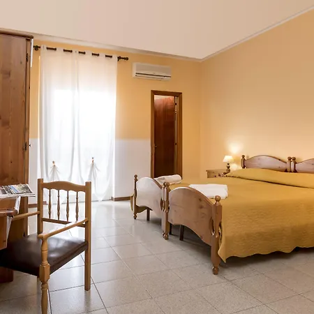 La Perla Otel Tropea