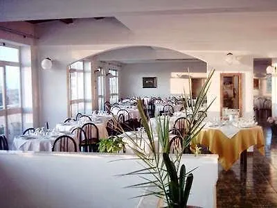 Hotel La Perla 3*