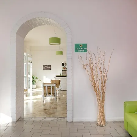 La Perla Hotel